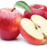 【バストアップに効果のある果物】  りんご  バストアップに効果のある女性ホルモン様物質である植物性エストロゲンを含んでいるので、バストアップに効果的です。